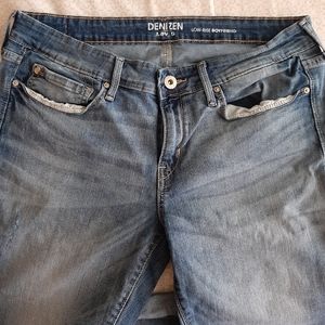 Denizen Levi's crop boyfriend jeans